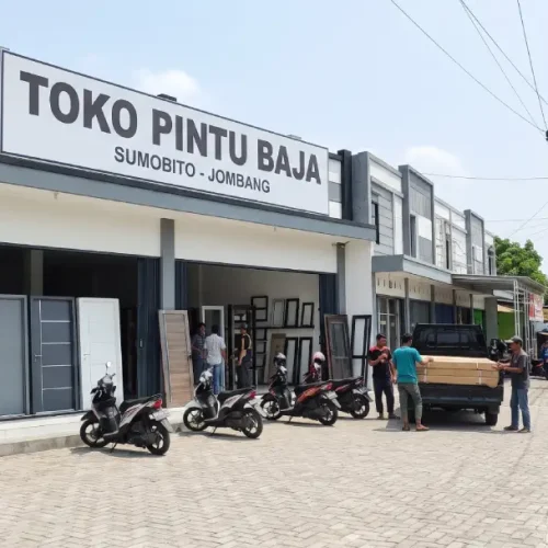 Toko Pintu Baja di kecamatan Sumobito KABUPATEN JOMBANG
